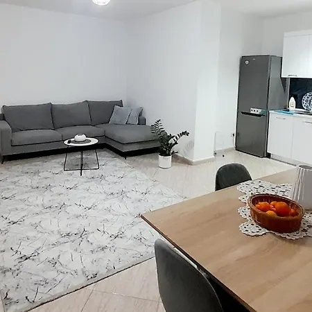 Bayside Apt Apartment Durrës