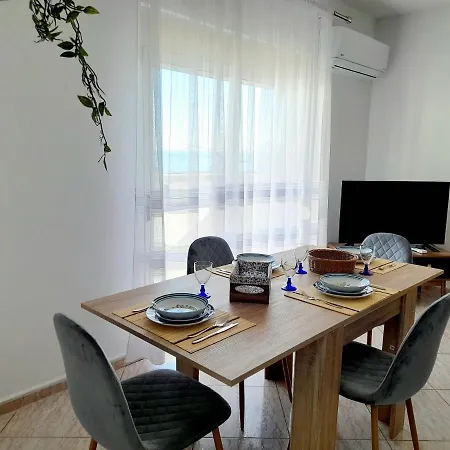 Bayside Apt Durrës